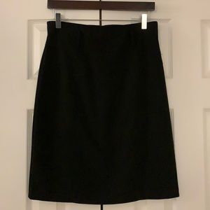 🐺Knee Length Black Skirt